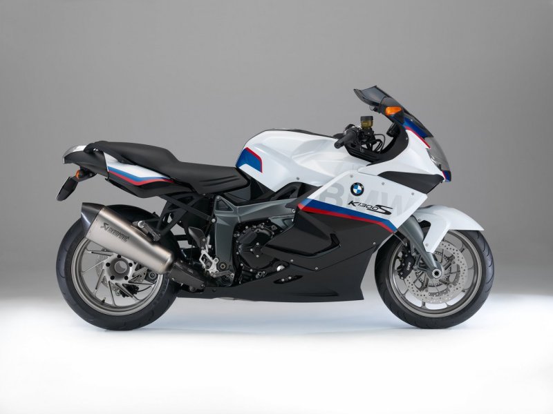BMW K 1300 S черный