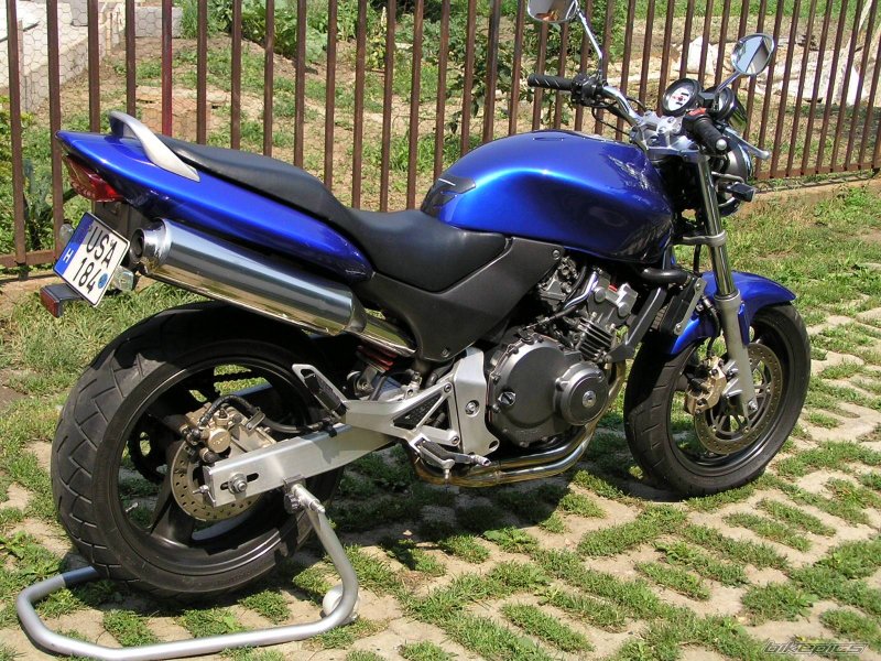 Honda мотоцикл 250 Hornet