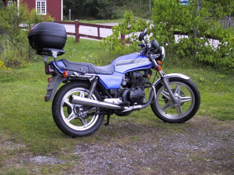 Honda CB 250
