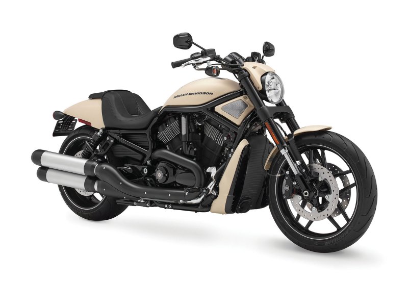 Дорожный мотоцикл Harley Davidson