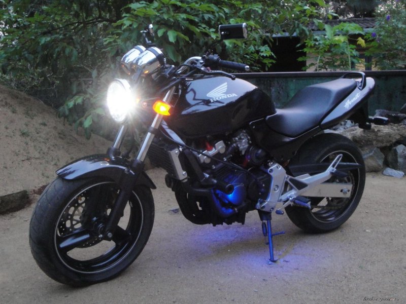 Honda CB 250 Hornet