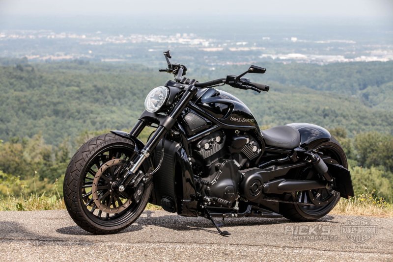 Мотоциклы Harley-Davidson Night Rod