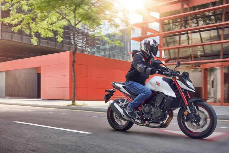 Honda Hornet 2023