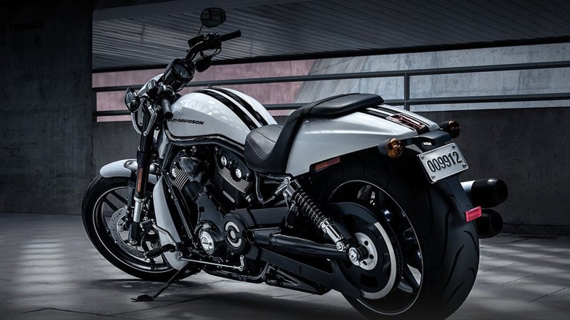 Мотоцикл Харлей Дэвидсон Night Rod