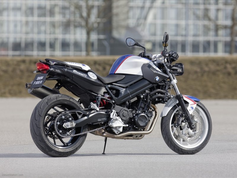 Мотоцикл BMW f800r