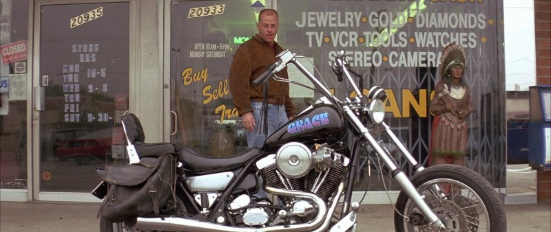Мотоцикл Грейс Harley Davidson