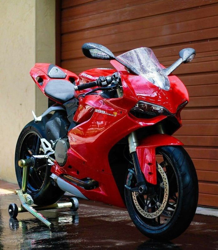 Скутер Ducati Panigale 50