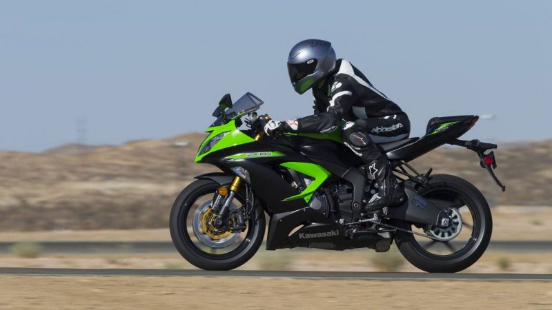 Мотоциклы Kawasaki Ninja zx6r