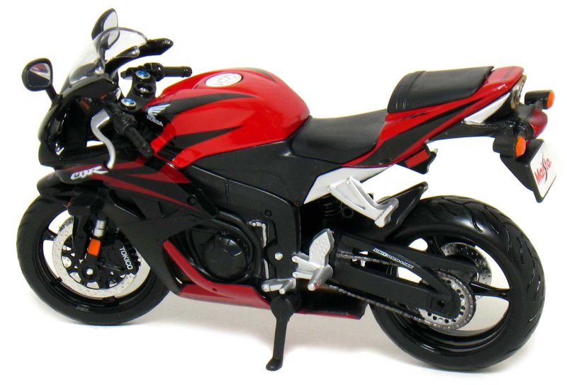 Maisto Honda CBR 600 RR 1/18