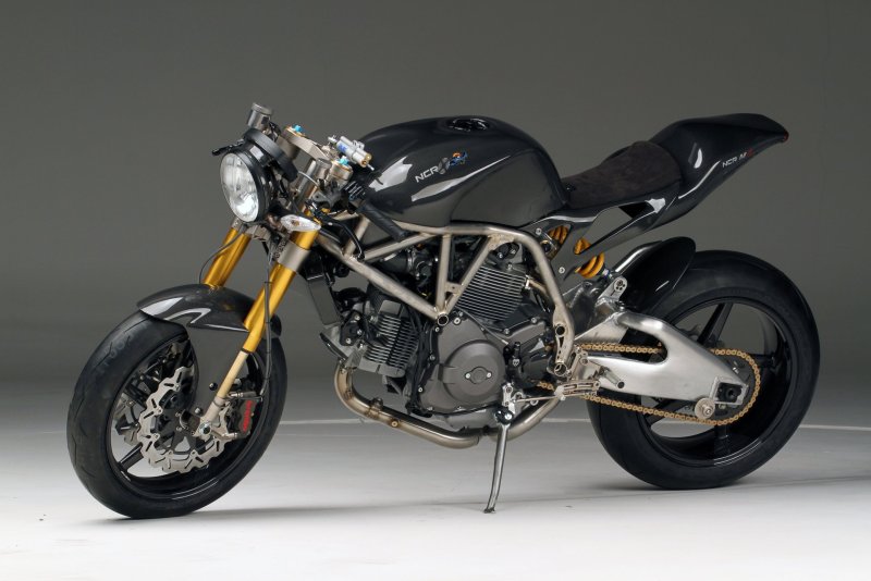 Ducati нейкид NCR