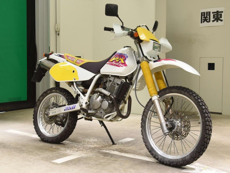 Сузуки Dr 250 s
