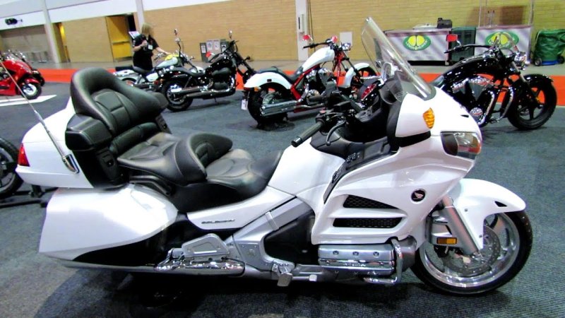 Honda Gold Wing 2014