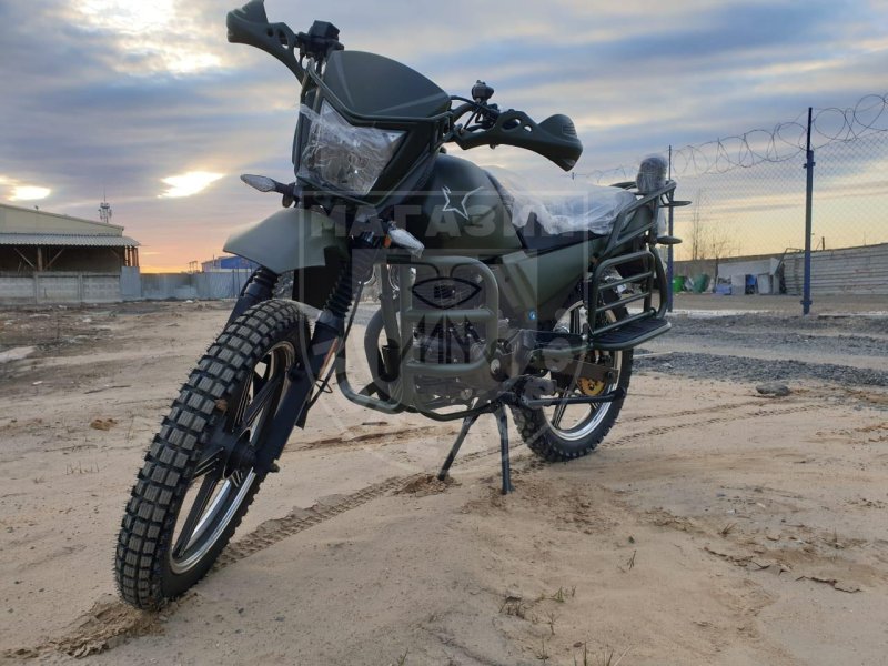Мотоцикл Intruder 200