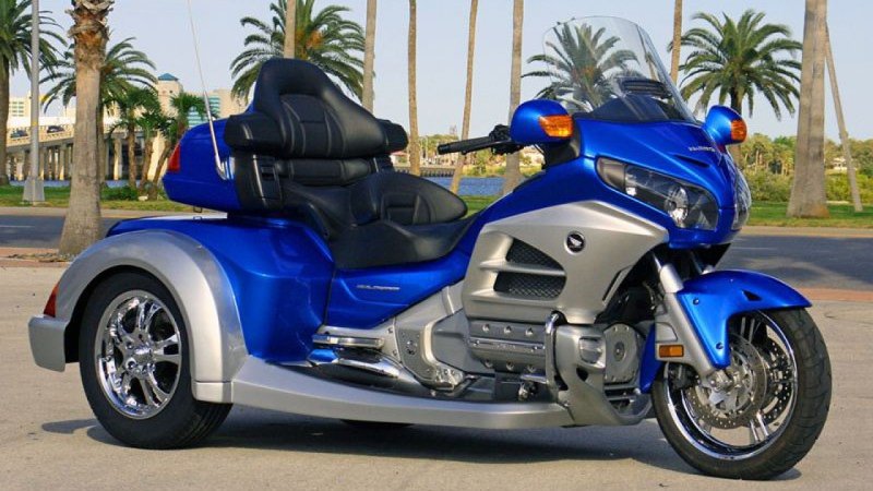 Honda Gold Wing трицикл 1800