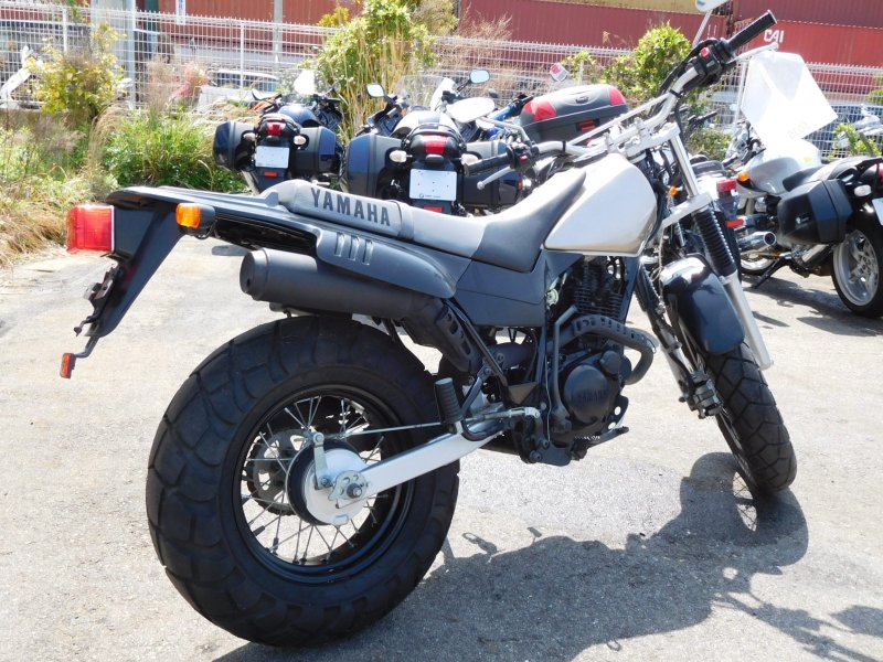 Yamaha tw200