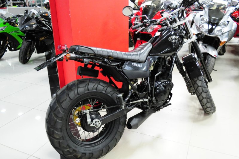 Yamaha tw200