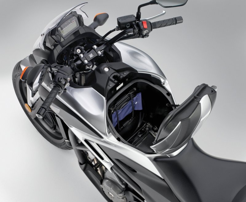 Honda nc700x 2012