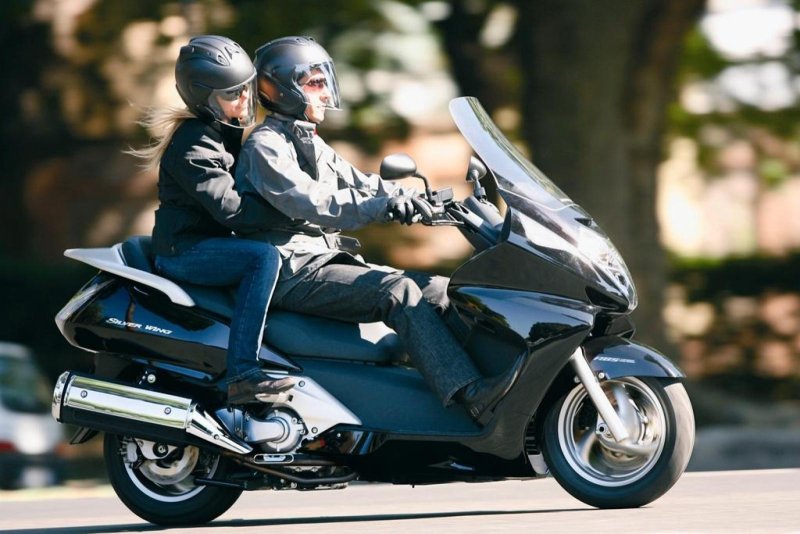 Honda Silver Wing пассажир
