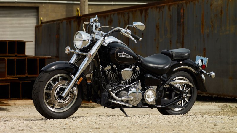 Чоппер Yamaha Road Star