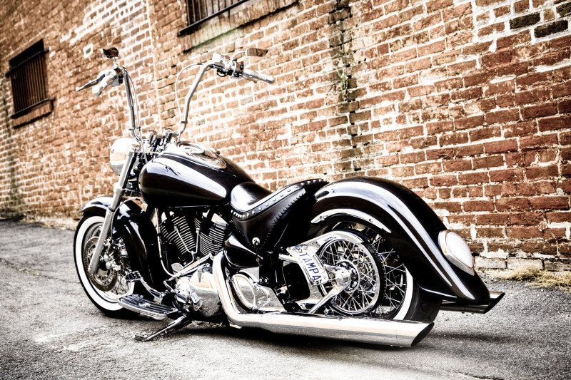 Ямаха 1700 Road Star Custom