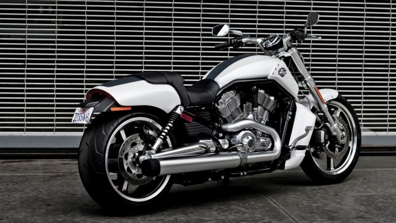 Мотоцикл Harley-Davidson v-Rod muscle