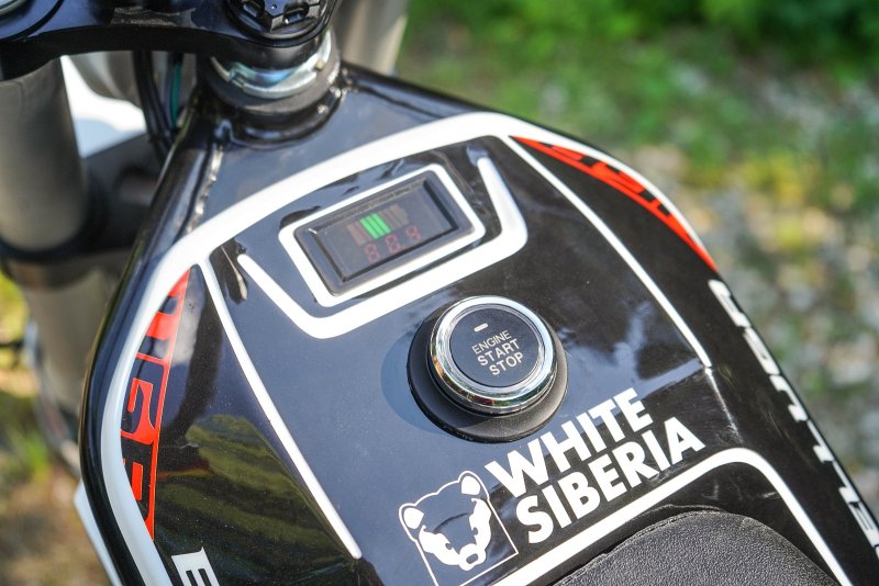 White Siberia Beluga 6000w электромотоцикл