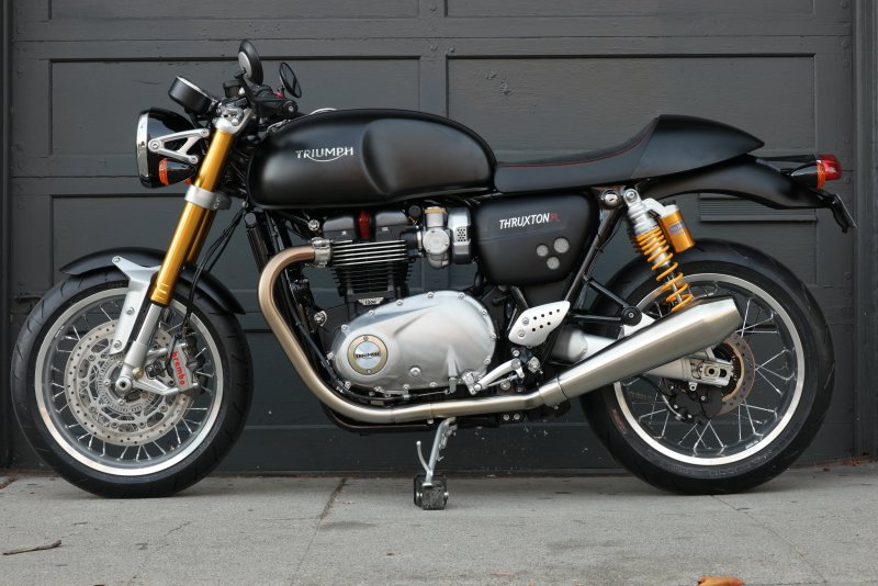 Мотоцикл Triumph Thruxton