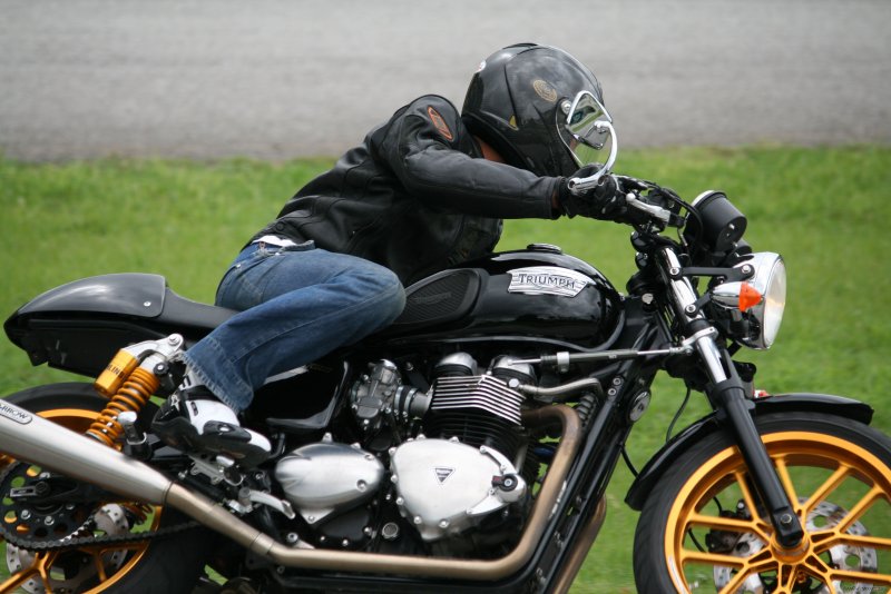 Triumph Thruxton 900 2008