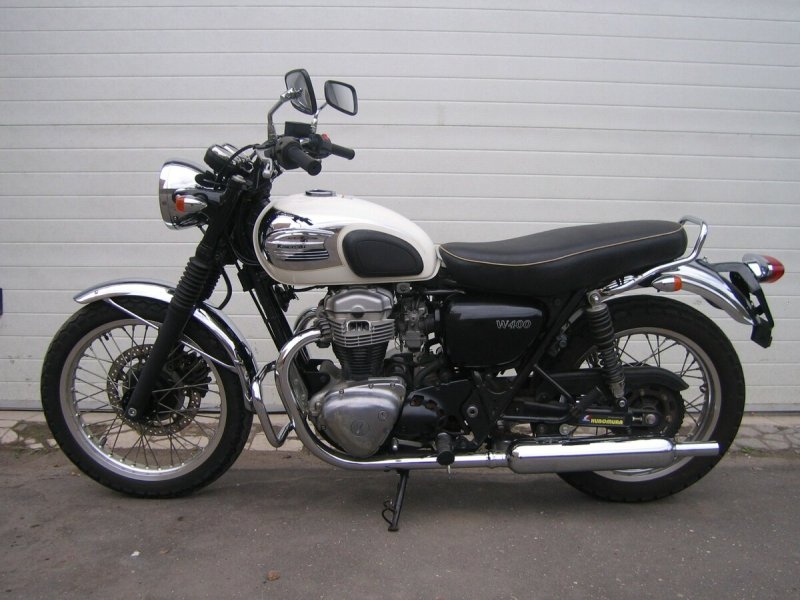 Kawasaki w400