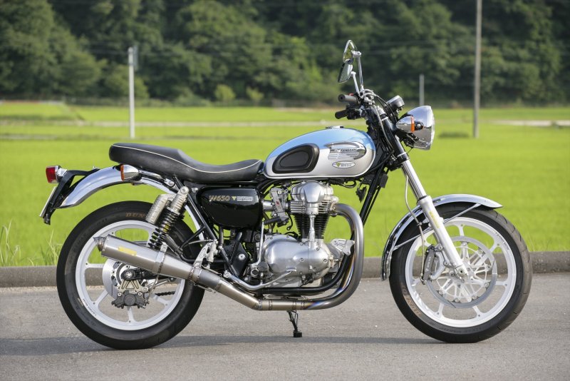 Кавасаки w400