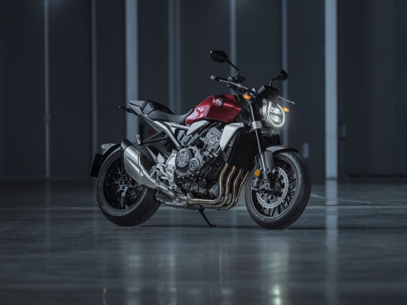 Хонда нейкед cb1000r