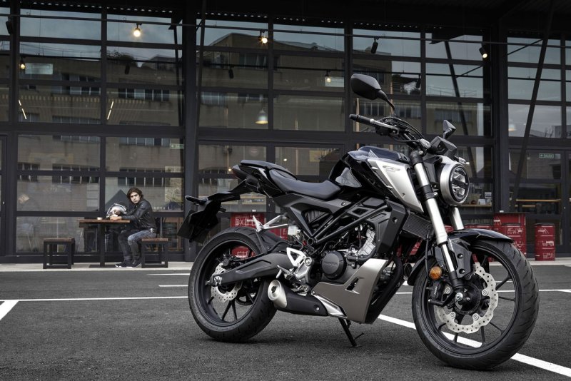 Honda cb125r 2018