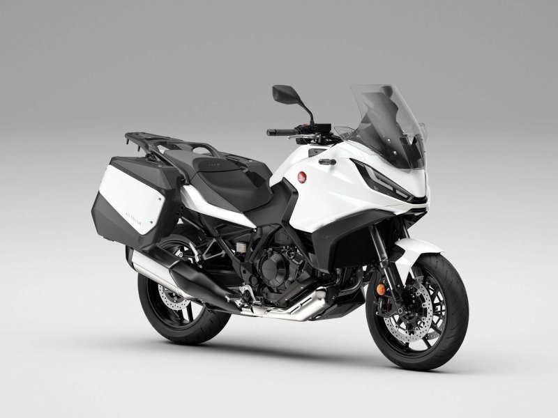 Honda nt700
