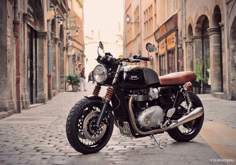 Мотоцикл Triumph Thruxton