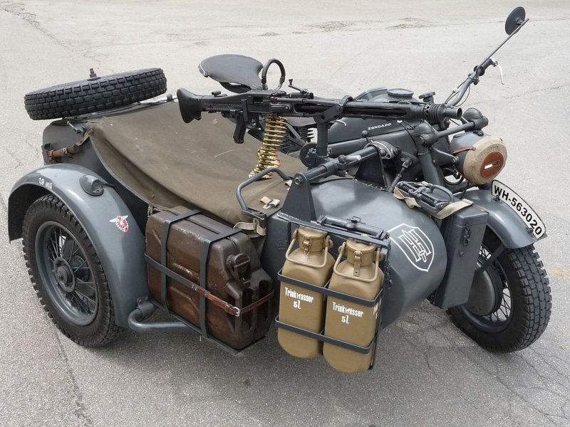 Zundapp KS 750 С прицепом