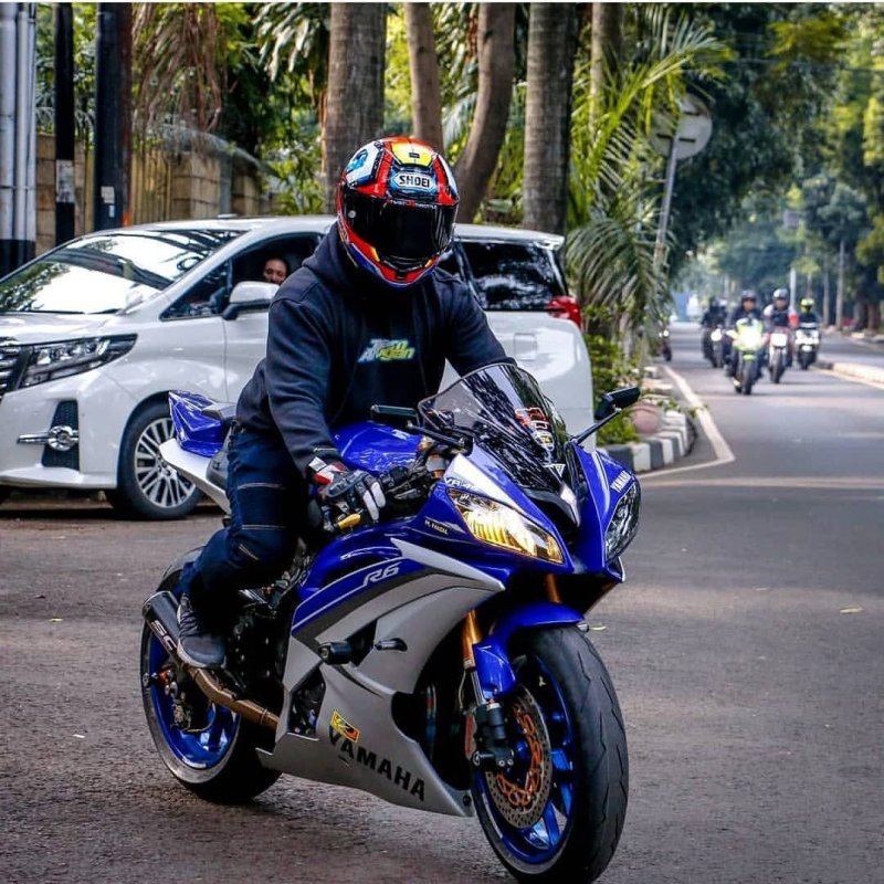 Ямаха r6 байкер