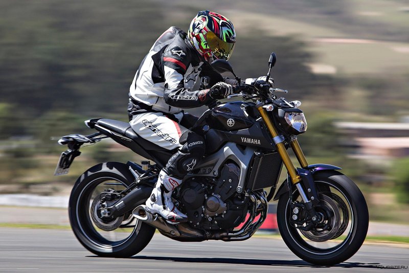 Yamaha MT-09 2021