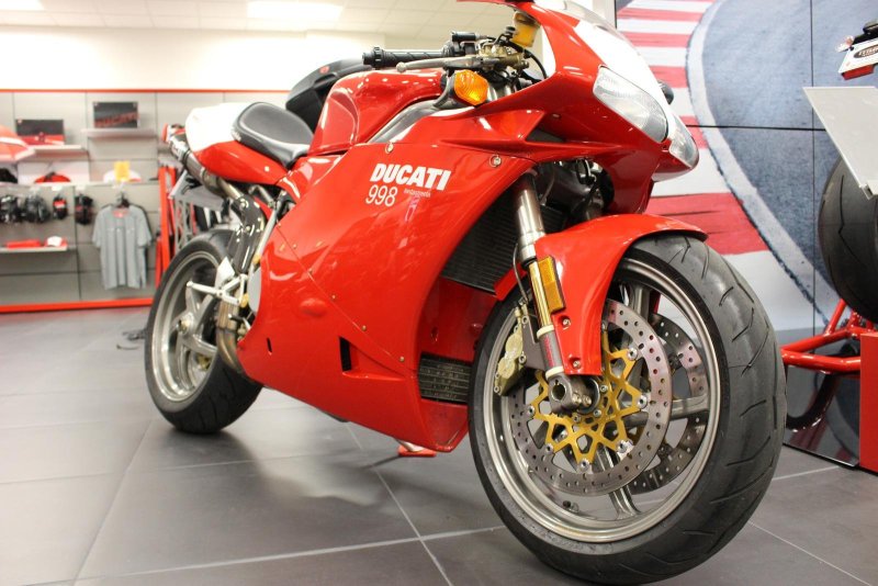 Ducati 929