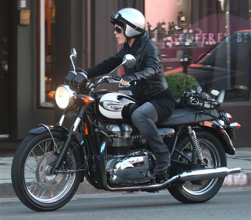 Triumph Bonneville Belstaff