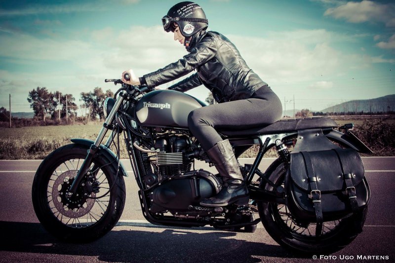 Triumph Bonneville with girl