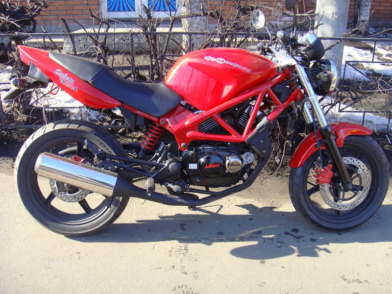 Мотоцикл Лифан Дакота 250