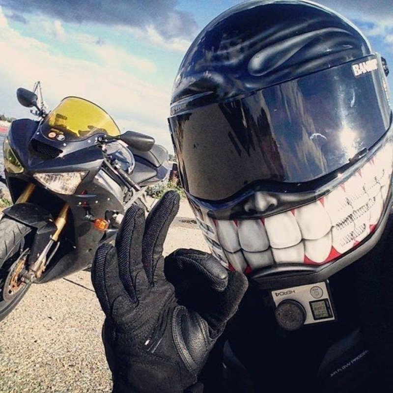 Лицо пилота zx6r