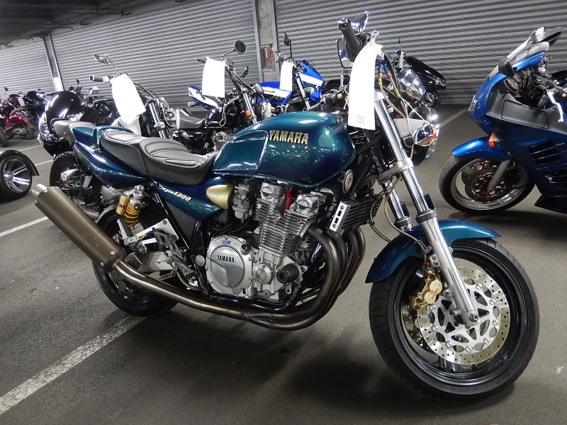 Мотоцикл XJR 1300