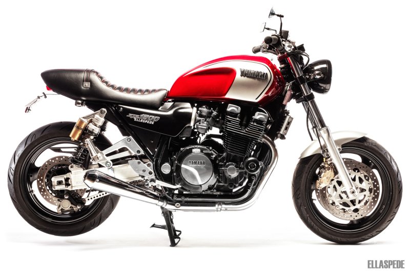 Yamaha XJR 1200