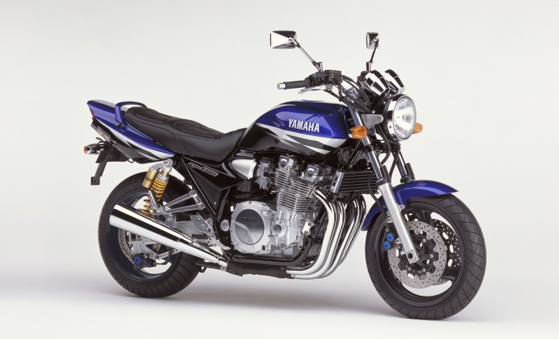 Yamaha XJR 1300
