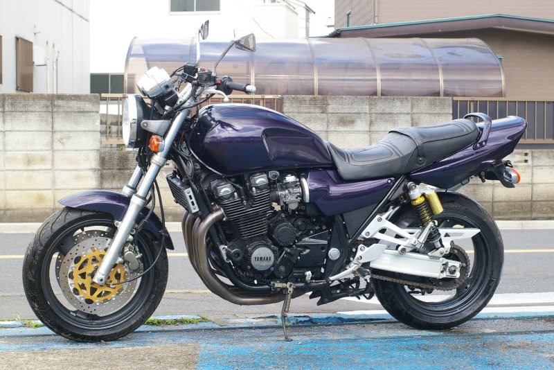 Мотоцикл Yamaha XJR 1200