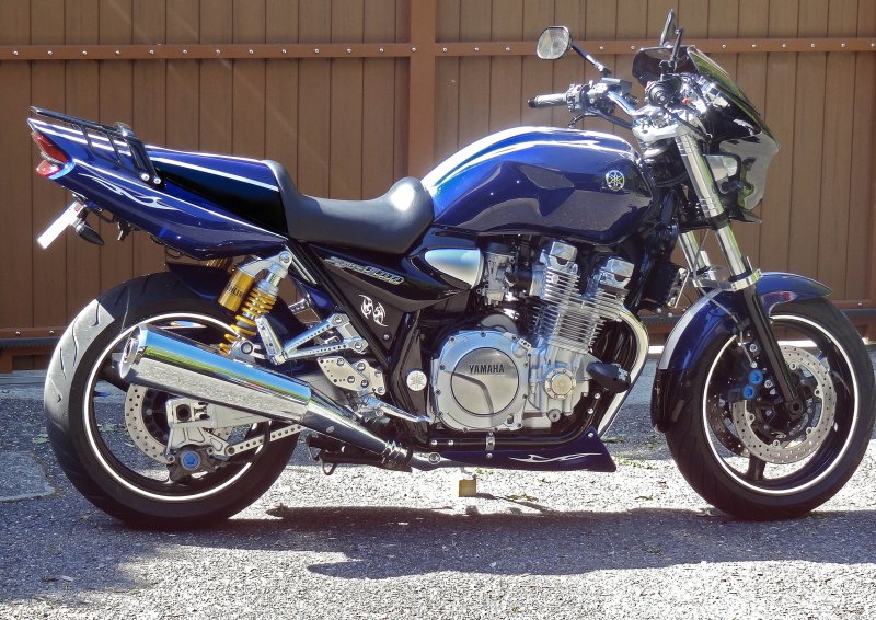 Мотоцикл XJR 1300