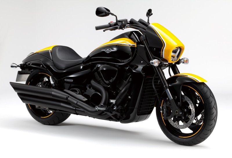 Suzuki Boulevard m109