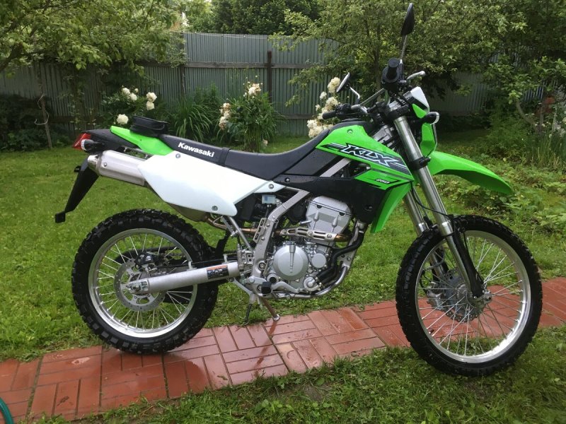 Эндуро мотоциклы Кавасаки 250
