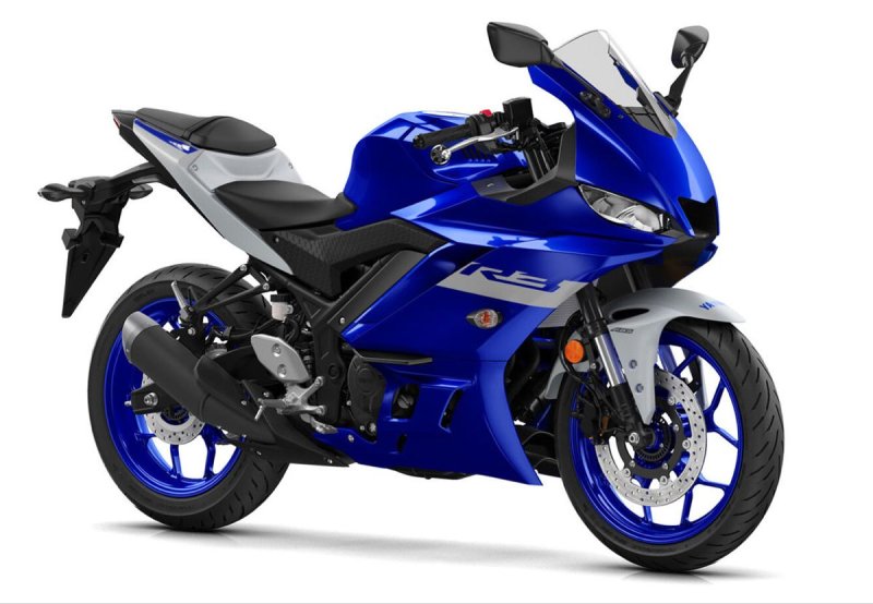 Yamaha r3 2020 Black